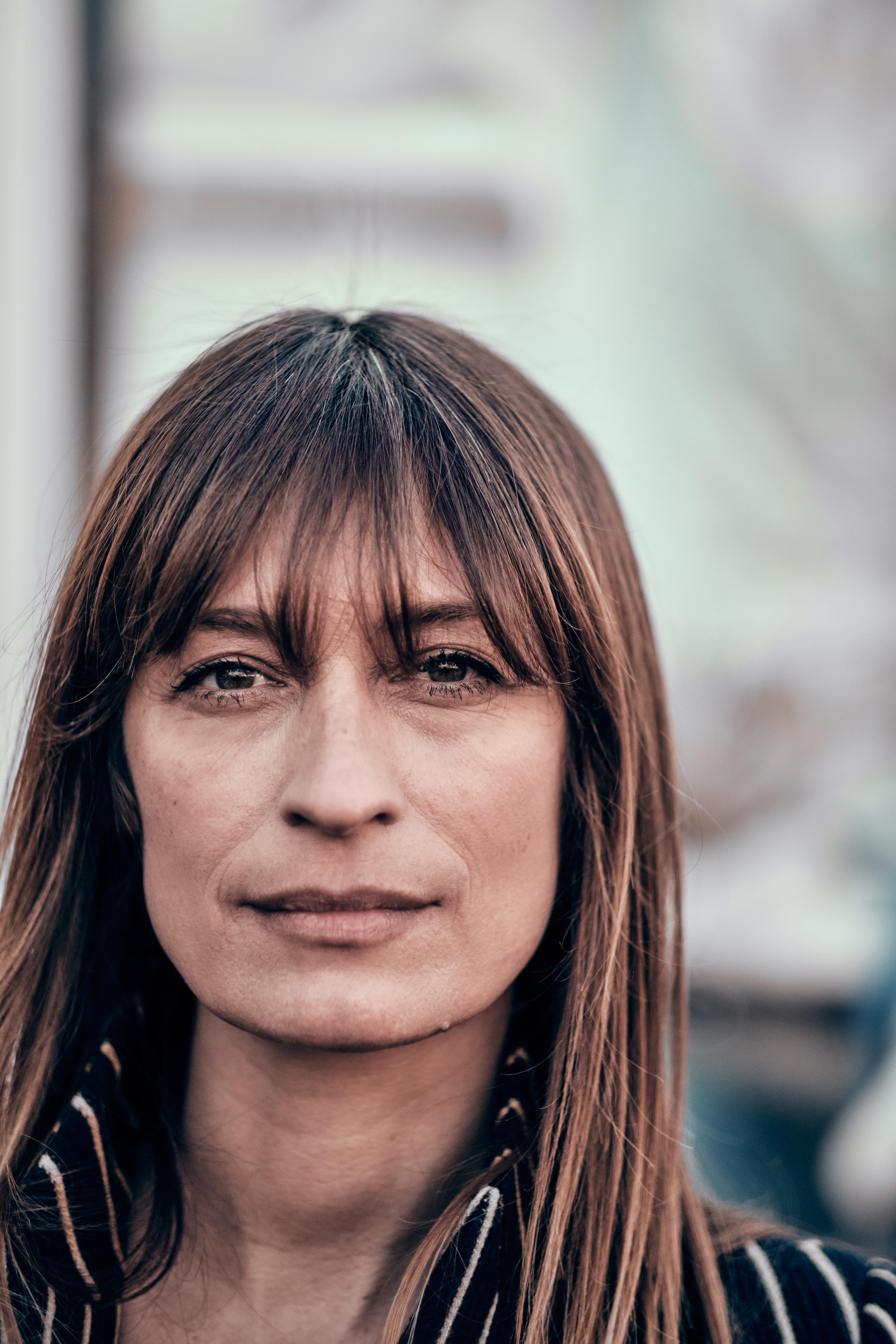 Caroline de Maigret - scrap_google_ccl