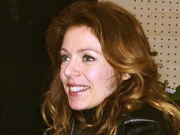 Isabelle Boulay Et - scrap_google_ccl