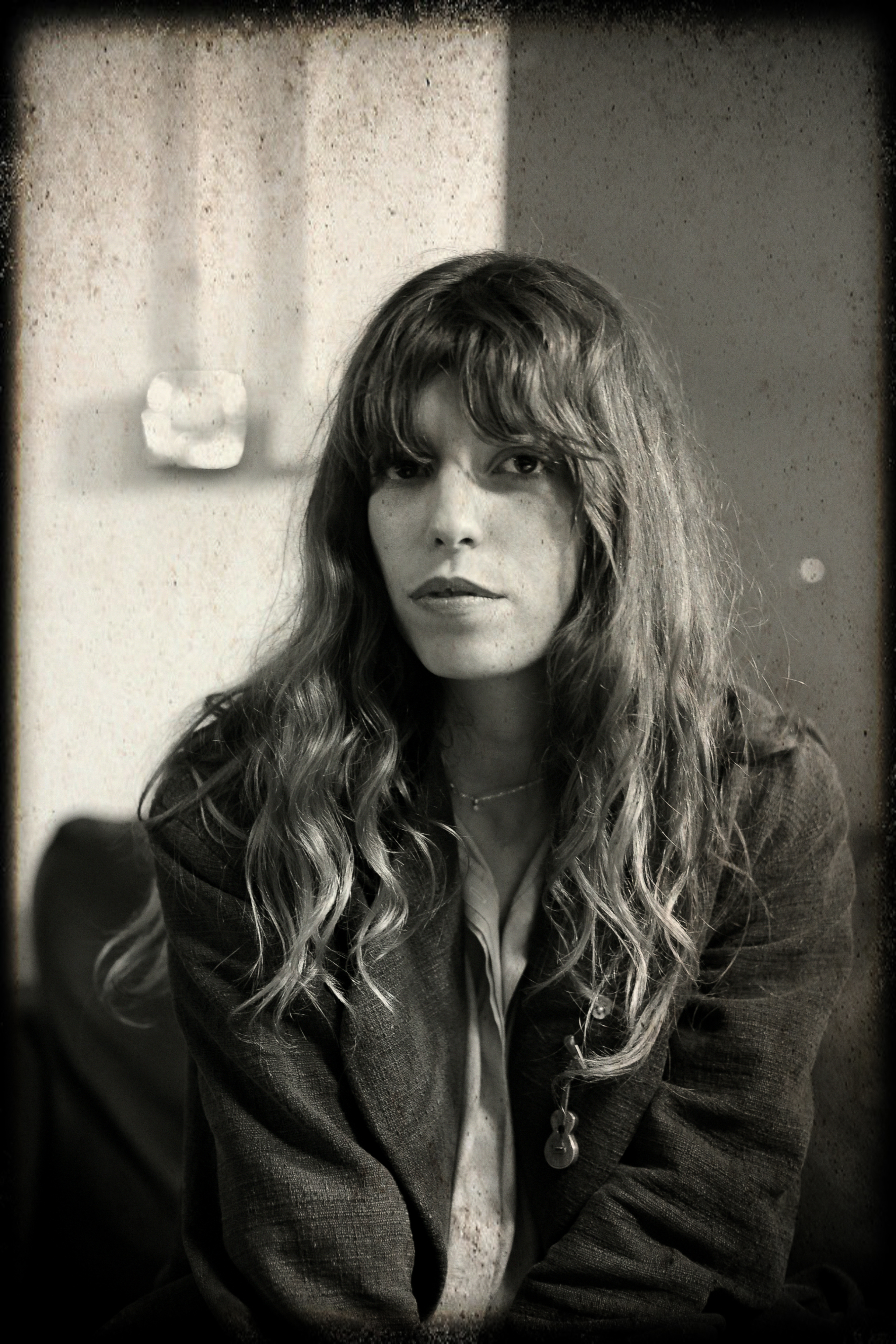 Lou Doillon - scrap_google_ccl