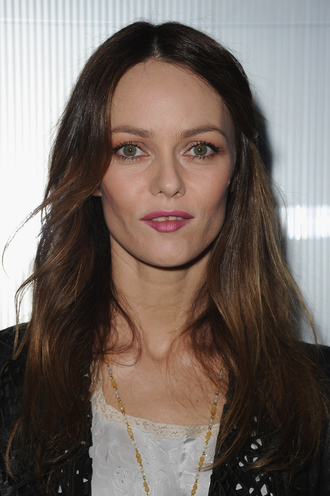 search image 2 Vanessa Paradis 2