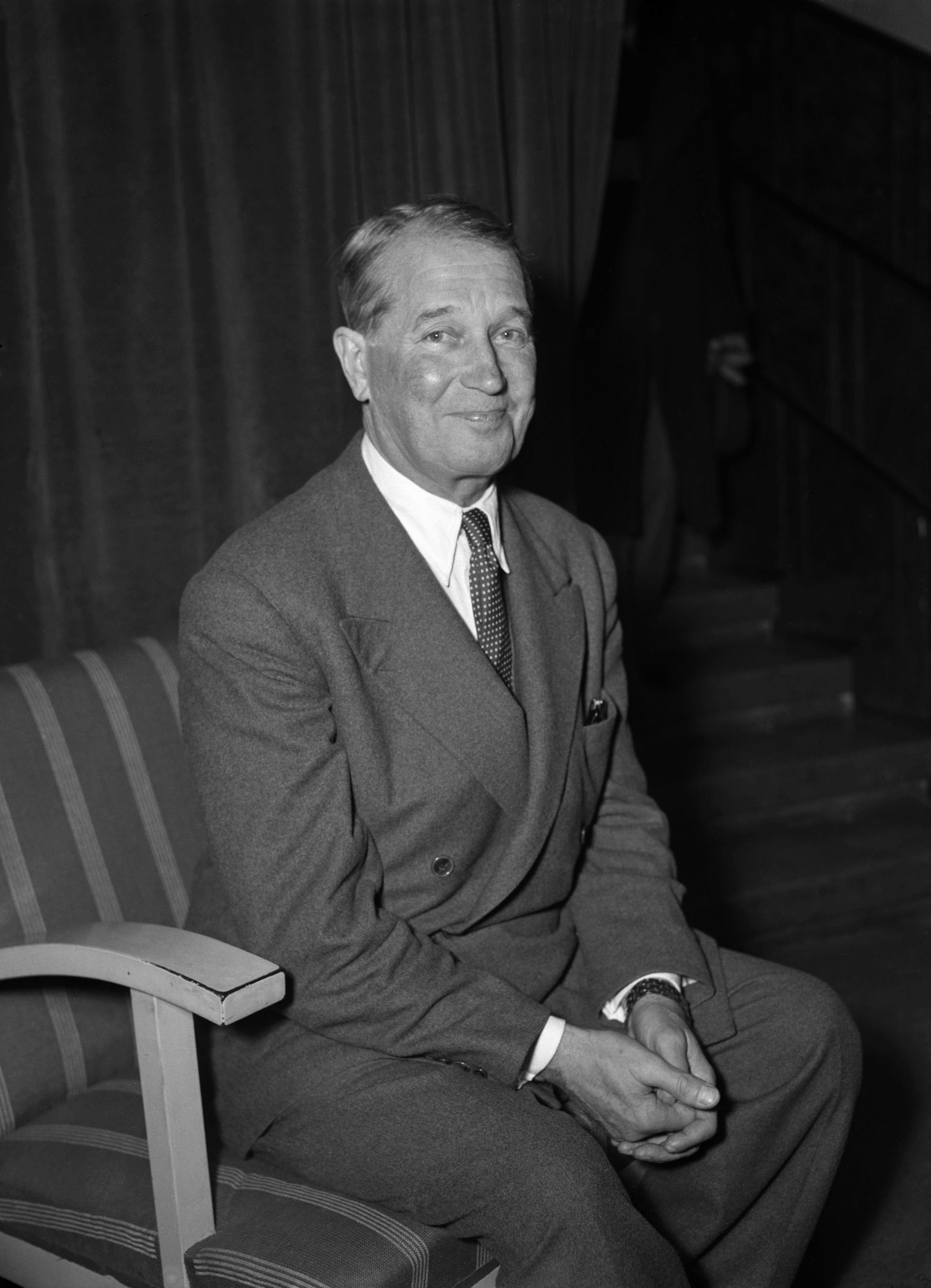 search image 2 Maurice Chevalier 2