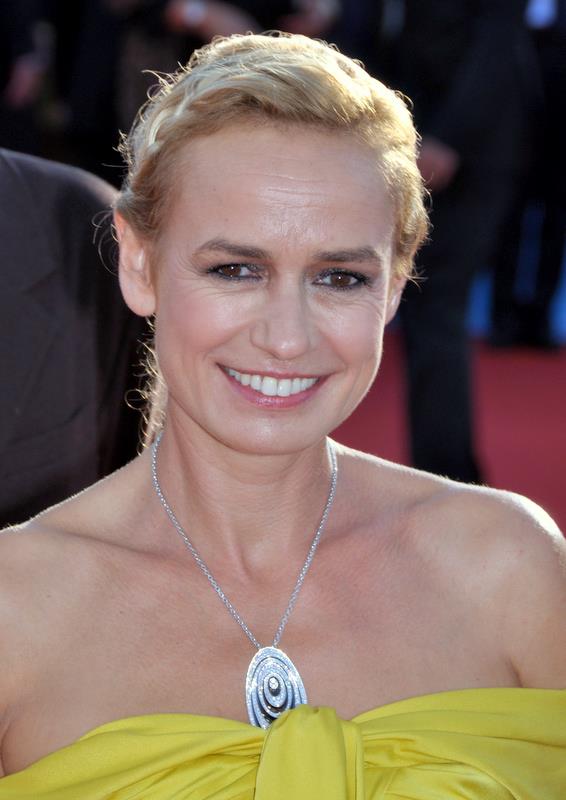 Sandrine Bonnaire - scrap_google_ccl