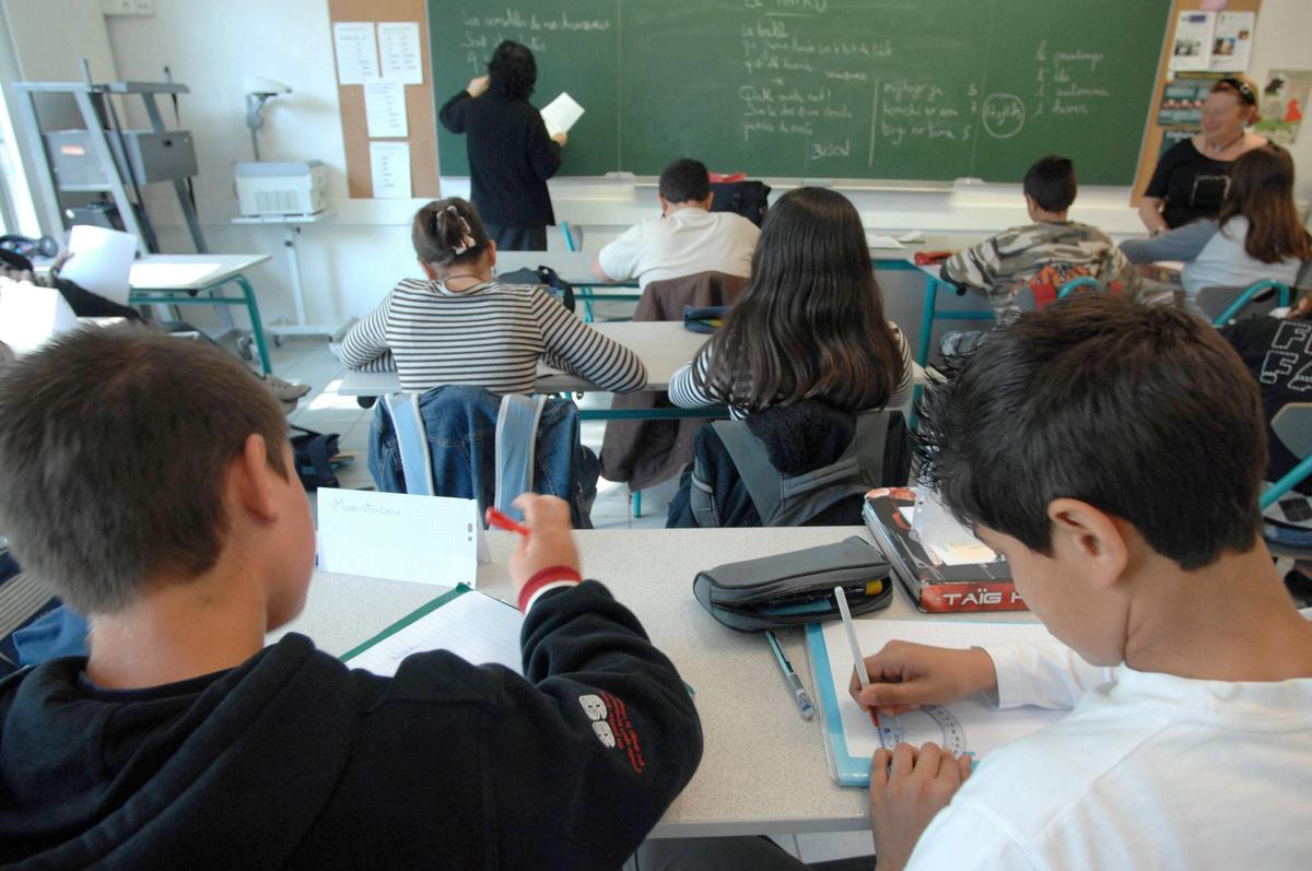 Jean Rochofort Éducation, enseignants, étudiants et apprentissage - gmedia